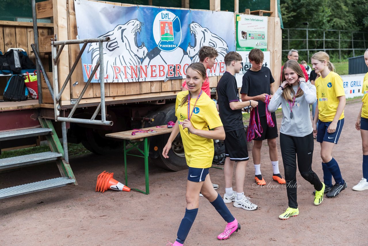 Bild 156 - Loewinnen Cup